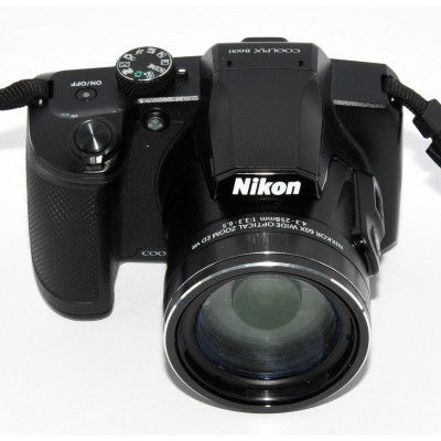 CAMARA NIKON B600
