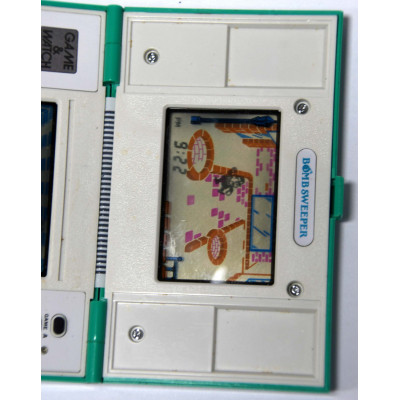 BOMB SWEEPER GAME WATCH