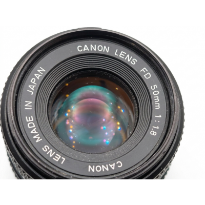 Camara Canon AV-1 + 50MM 1:1.8 | BILBOTRUKE