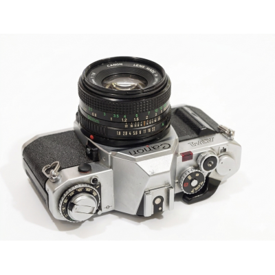 Camara Canon AV-1 + 50MM 1:1.8 | BILBOTRUKE