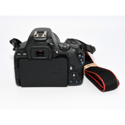 CAMARA REFLEX DIGITAL CANON EOS 250D + 18-55MM