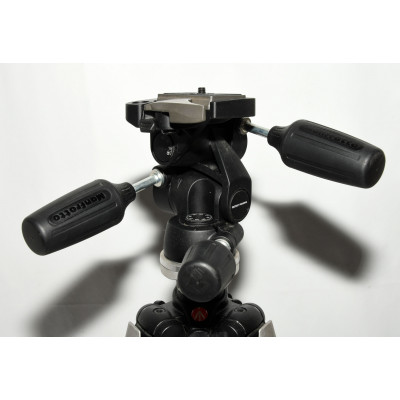 TRIPODE MANFROTTO 055XB