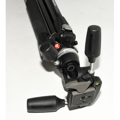 TRIPODE MANFROTTO 055XB