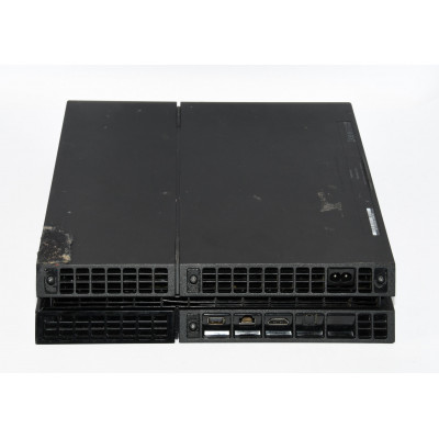 CONSOLA PS4 1TB SIN MANDO