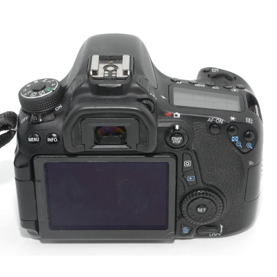 CUERPO CAMARA REFLEX DIGITAL CANON EOS 70D