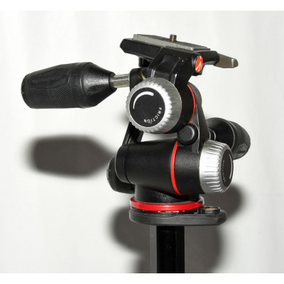 TRIPODE MANFROTTO 055 + ROTULA MHXPRO-3W