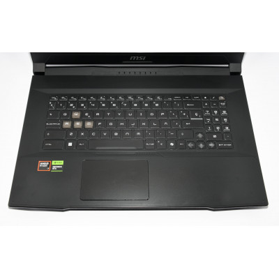 PC PORTATIL MSI KATANA A17 875XES AMD RYZEN 7 8845HS