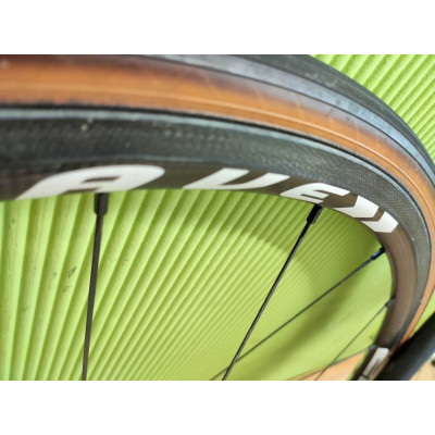 RUEDAS CARRETERA URSUS MIURA	PARA SHIMANO 10-11V