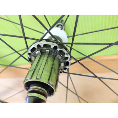 RUEDAS CARRETERA URSUS MIURA	PARA SHIMANO 10-11V