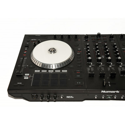 CONTROLADORA NUMARK NS73