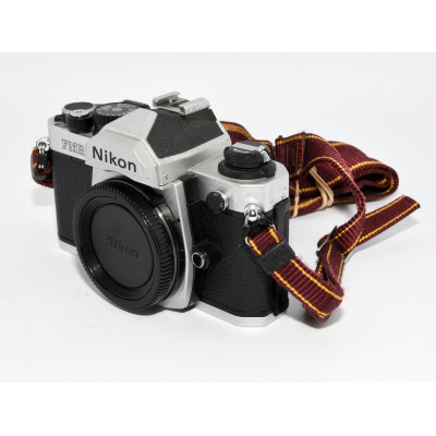 CAMARA ANALOGICA REFLEX NIKON FM2