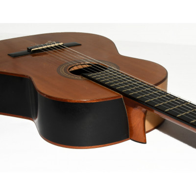 GUITARRA CLASICA ADMIRA ARLEQUIN