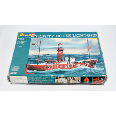 MAQUETA VINTAGE REVELL TRINITY HOUSE LIGHTSHIP, ESCALA 1/144