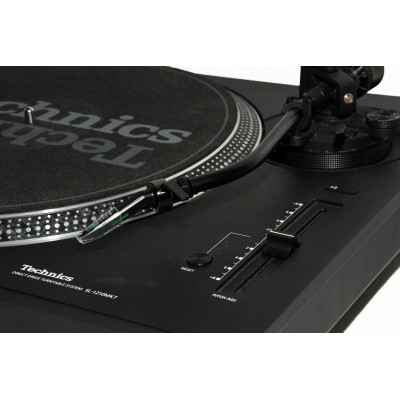 TOCADISCOS PLATO TECHNICS 1210MK7