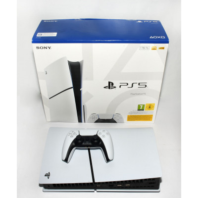 CONSOLA PS5 CON CAJA