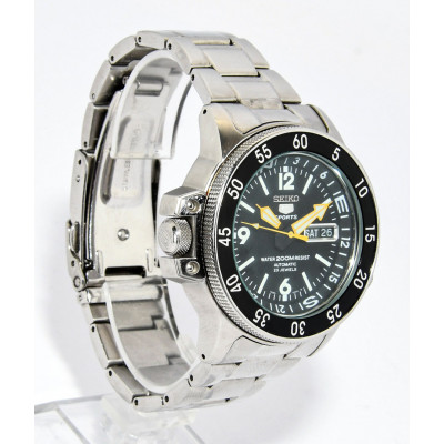 RELOJ SEIKO 5 SPORTS ATLAS LAND SHARK