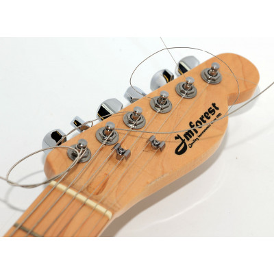 GUITARRA ELECTRICA JM FOREST