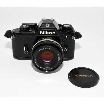 CAMARA ANALOGICA REFLEX NIKON EM + 50MM F:1.8