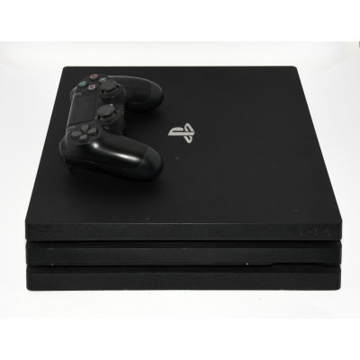 CONSOLA PS4 PRO 1TB CON MANDO
