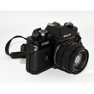 CAMARA REFLEX ANALOGICA FUJI STX-2 50MM F:1.9