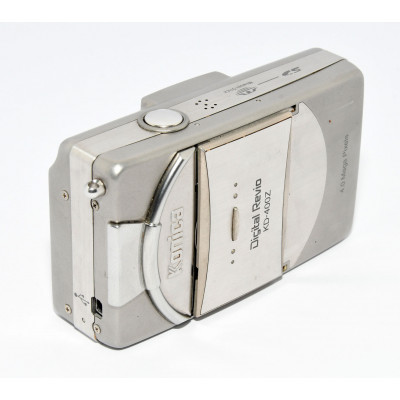 CAMARA DIGITAL COMPACTA KONICA KD-400Z