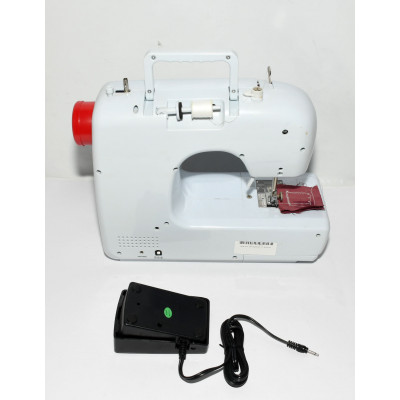 MAQUINA DE COSER UFESA SW30003