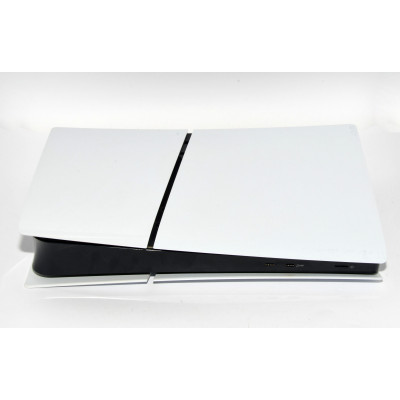 CONSOLA PS5 CON CAJA