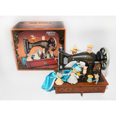 CAJA DE MUSICA CON FIGURAS SEW PETITE ENESCO