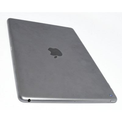 APPLE IPAD 8TH 32GB WIFI A2270 GRIS