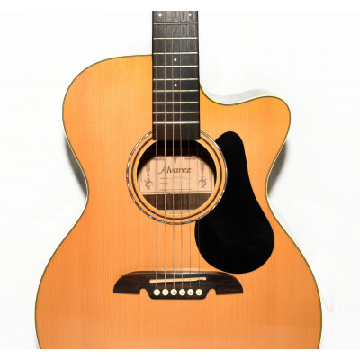 GUITARRA ELECTROACUSTICA ALVAREZ RF27CE