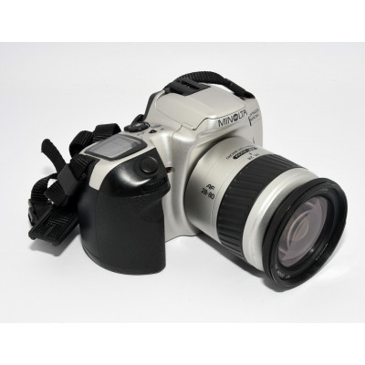 CAMARA REFLEX ANALOGICA MINOLTA DYNAX 500SI