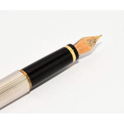 PLUMA WATERMAN EXECUTIVE PLUMIN 18K