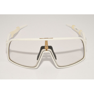 GAFAS DE SOL OAKLEY SUTRO