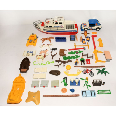 LOTE FIGURAS Y PIEZAS PLAYMOBIL