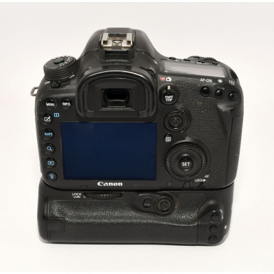 CUERPO CAMARA REFLEX CANON EOS 7D MARK II + GRIP + 2 BATERIAS