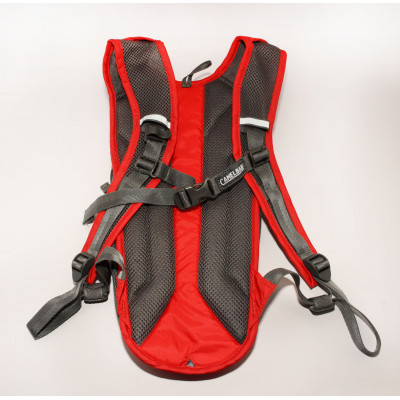 MOCHILA DE AGUA CAMELBAK ROGUE NUEVO