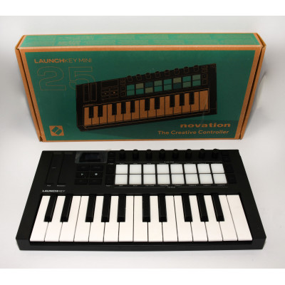 TECLADO NOVATION LAUNCHKEY MINI 25 MK4