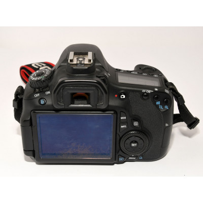 CUERPO CAMARA REFLEX CANON EOS 60D