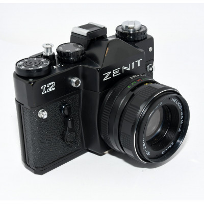 CAMARA REFLEX ANALOGICA ZENITH 12 + HELIOS 28MM F:2