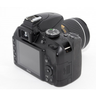 CÁMARA REFLEX DIGITAL NIKON D3400 + NIKON 18-55MM