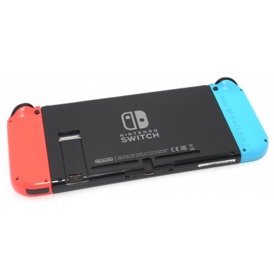 CONSOLA NINTENDO SWITCH AZUL Y ROJA