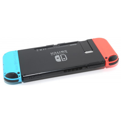 CONSOLA NINTENDO SWITCH AZUL Y ROJA