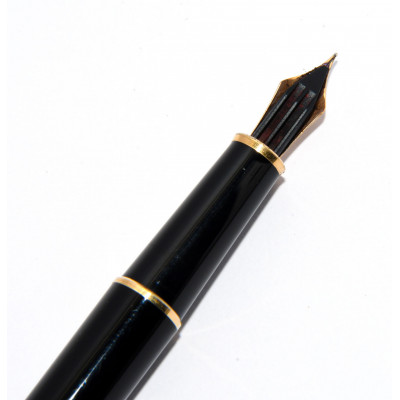 PLUMA MONTBLANC MEISTERSTUCK PLUMIN 14K