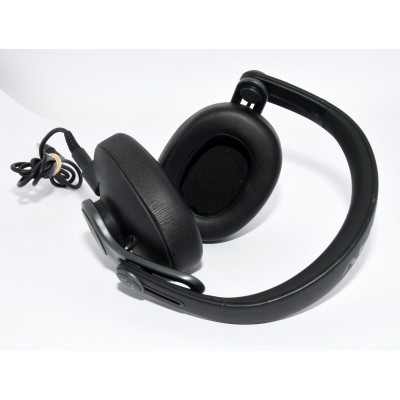 AURICULARES AKG K371