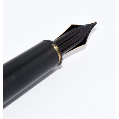 PLUMA MONTBLANC MEISTERSTUCK