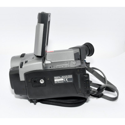 VIDEOCAMARA SONY HANDYCAM CCD-TRV24E