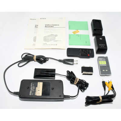 VIDEOCAMARA SONY HANDYCAM CCD-TRV24E