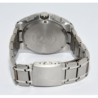 RELOJ CITIZEN ECO-DRIVE TITANIUM J810-S088941