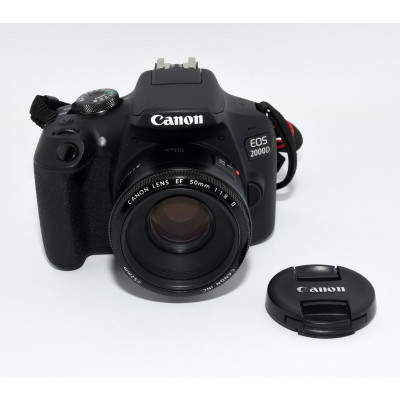 CAMARA REFLEX CANON EOS 2000D + 50MM