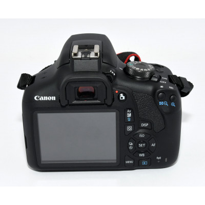 CAMARA REFLEX CANON EOS 2000D + 50MM